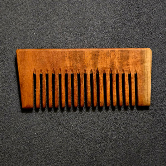 Kiyo Beauty Wooden Comb